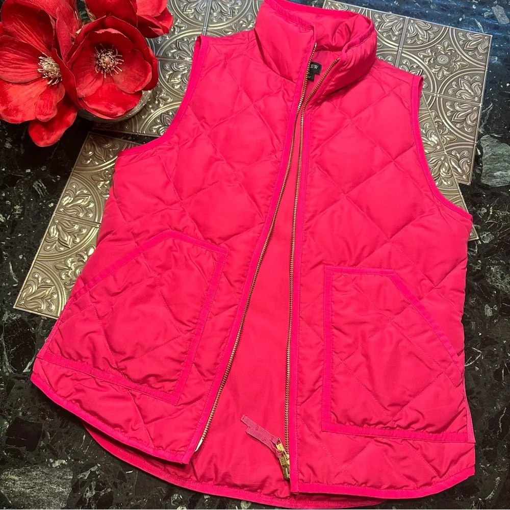 🌹VINTAGE J CREW • Vibrant Pink Quilted CASUAL CUTE Vest